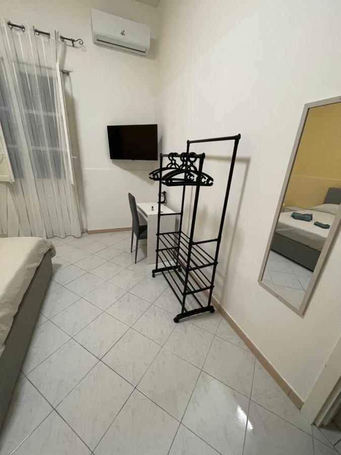 Lavica Airport Couette-café *